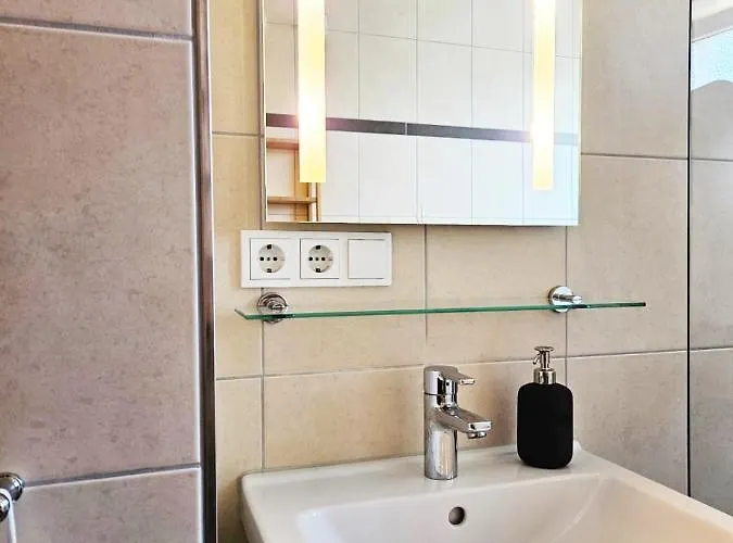 Bavaria Home: Terrasse, Küche, Netflix Apartamento *